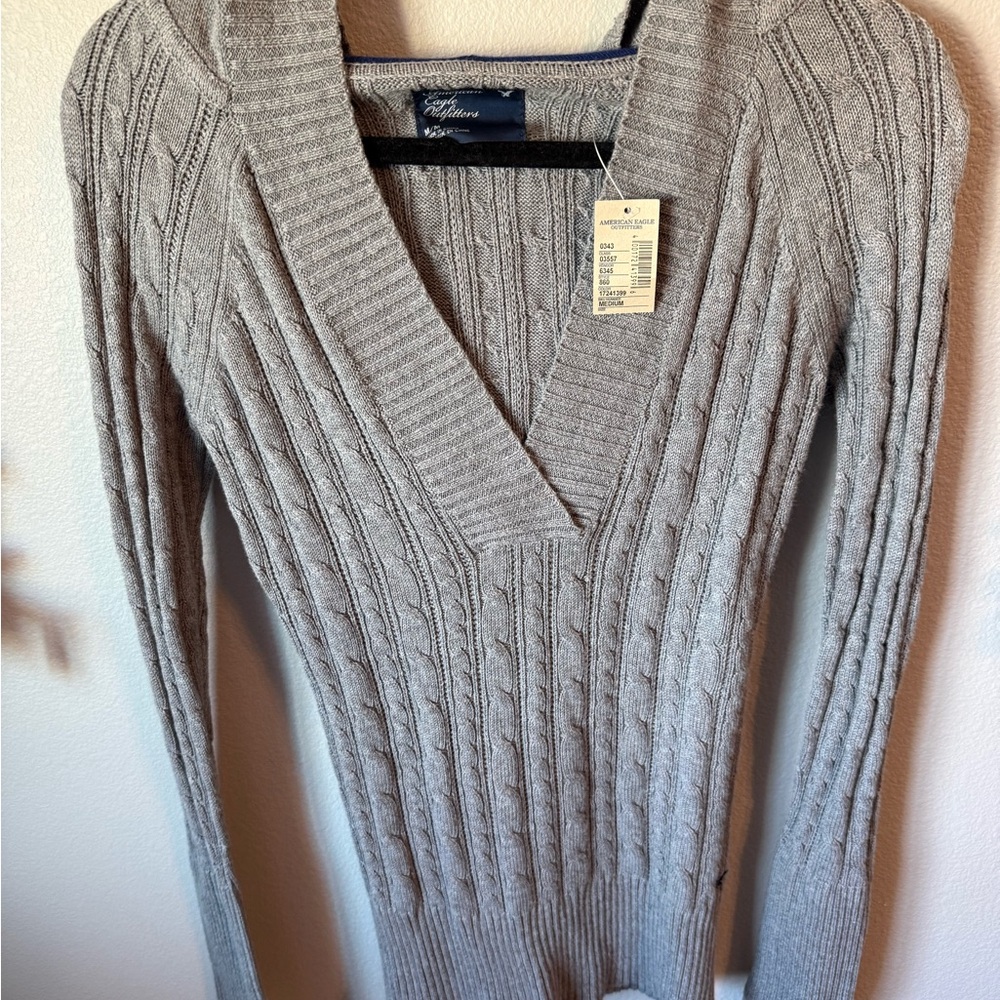 American Eagle Outfitters Light Gray V-Neck Sweater